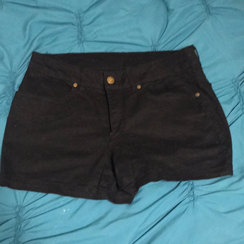 **Black shorts